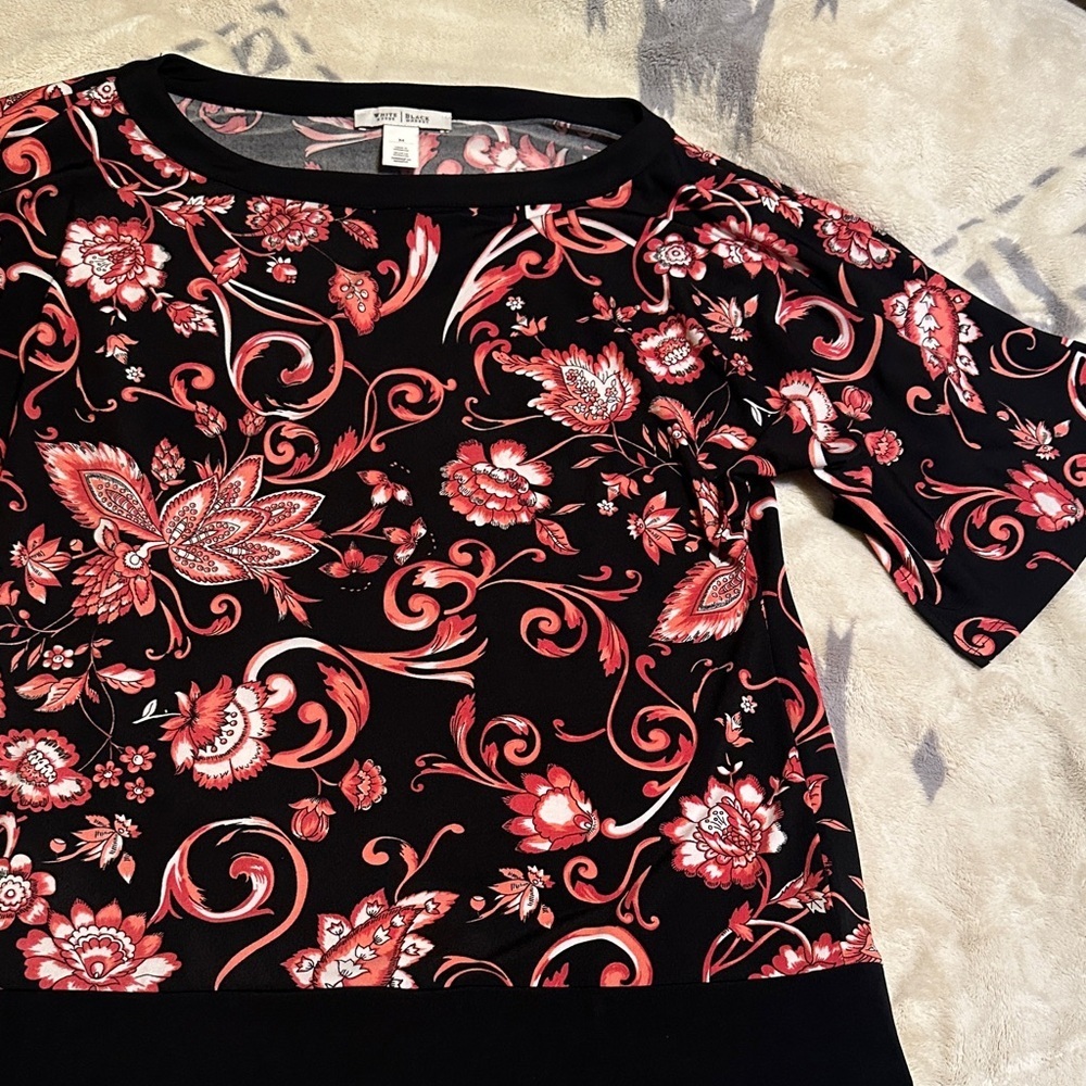 White House Black Market Black and pink and coral Floral Blouse - Picture 2 of 7